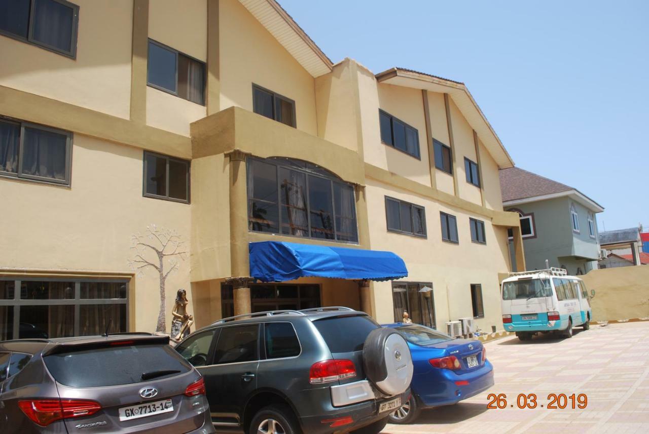Ampomaah Hotel Accra Eksteriør billede